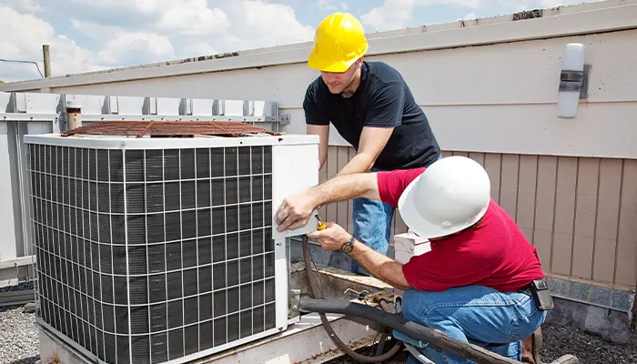 HVAC Maintencance Techs